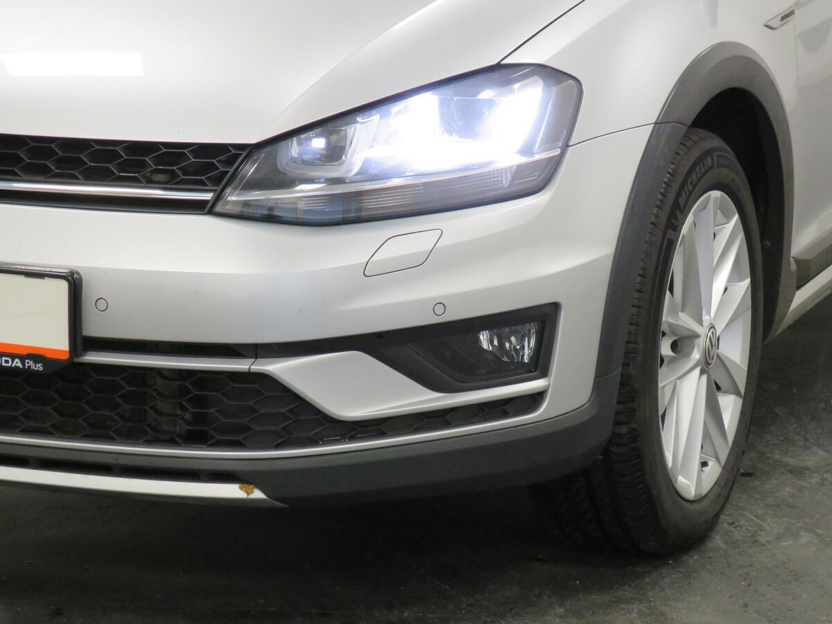 Volkswagen Golf 2.0 TDI 110 kW AllTrack