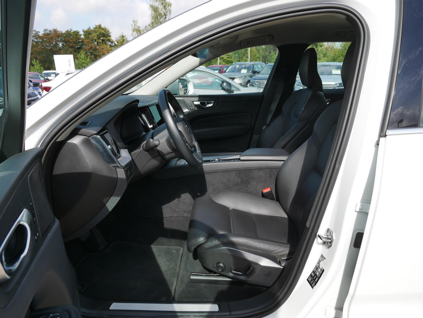 Volvo XC60 2.0 B5 173 kW INSCRIPTION