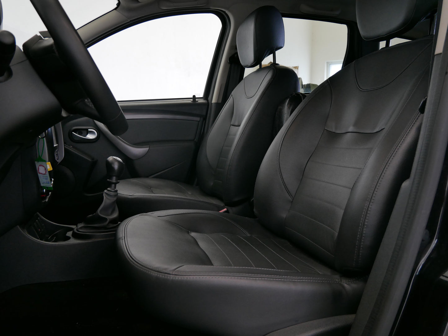 Dacia Duster 1.2 TCe 92 kW Black Shadow