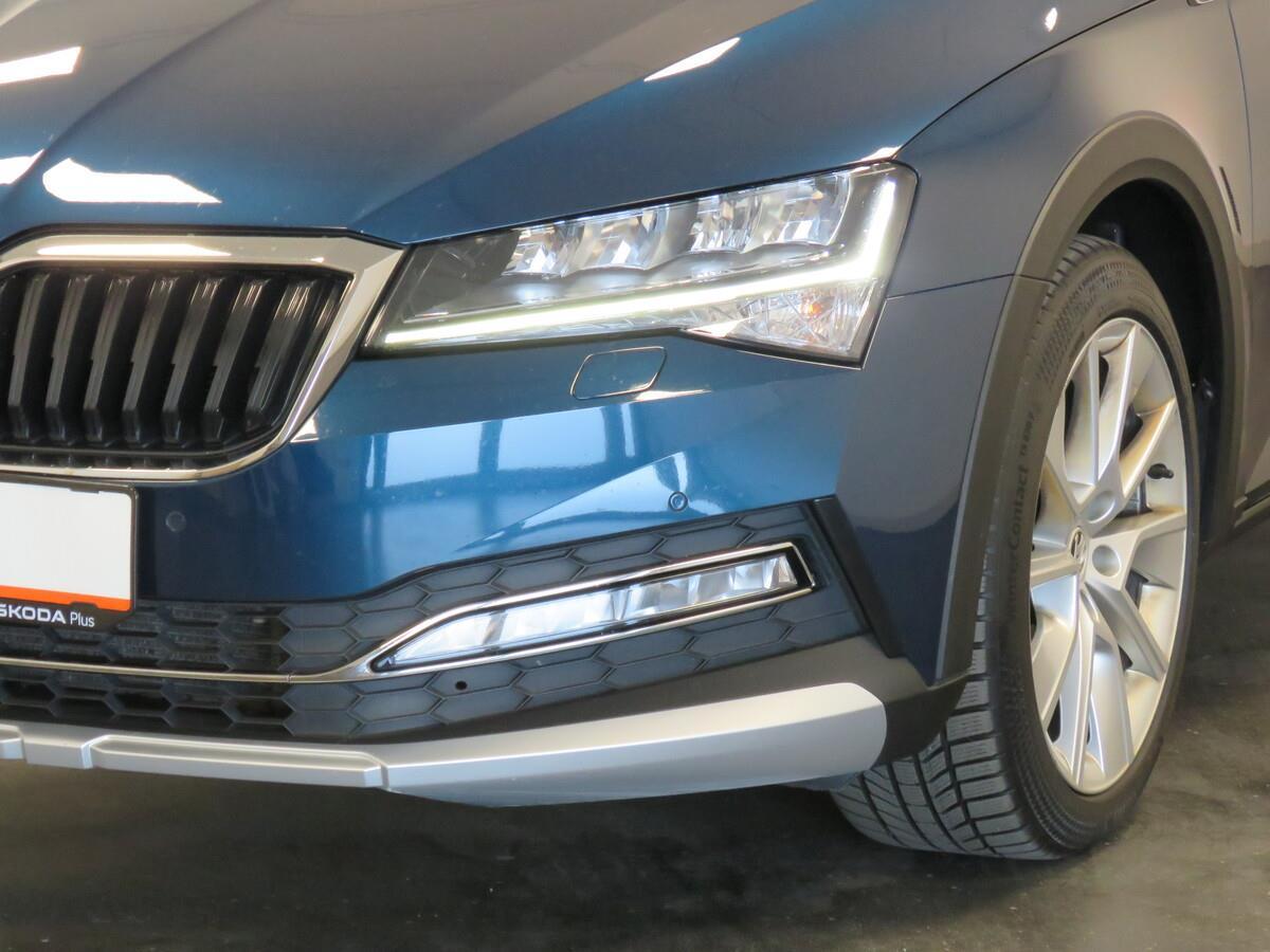 Škoda Superb 2.0 TDI 147 kW DSG 4x4 Scout