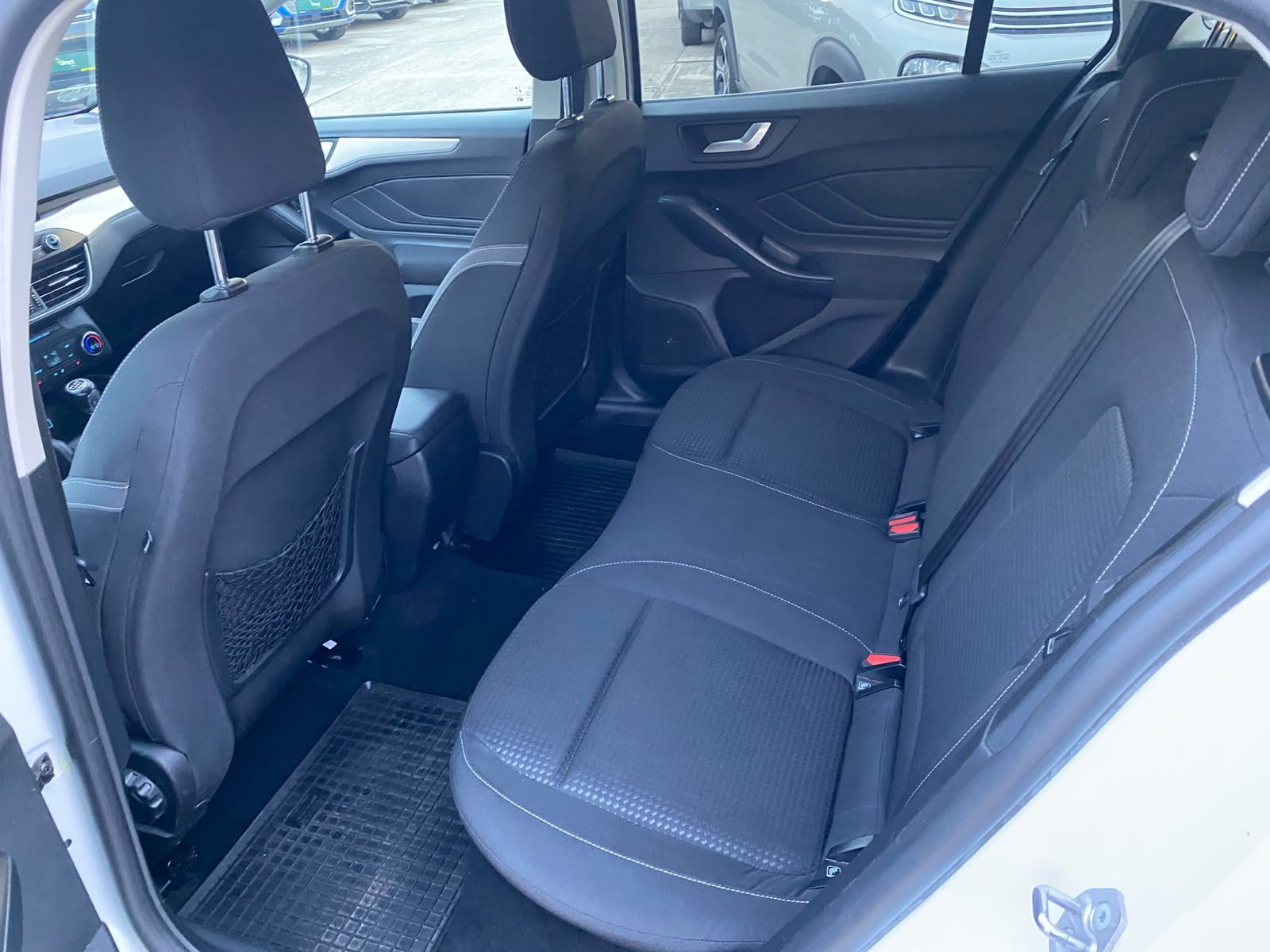 Ford Focus 1.5TDCi 70KW Active – foto 8