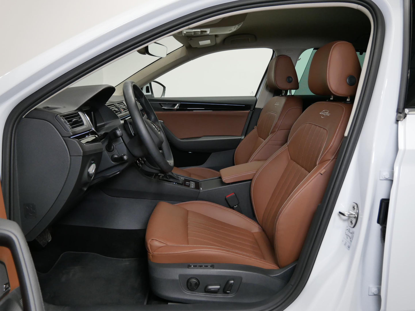 Škoda Superb 2.0 TDI 147 kW L&K