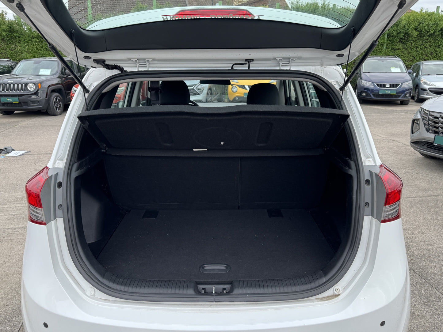 Hyundai ix20 1.4 i 66 kW