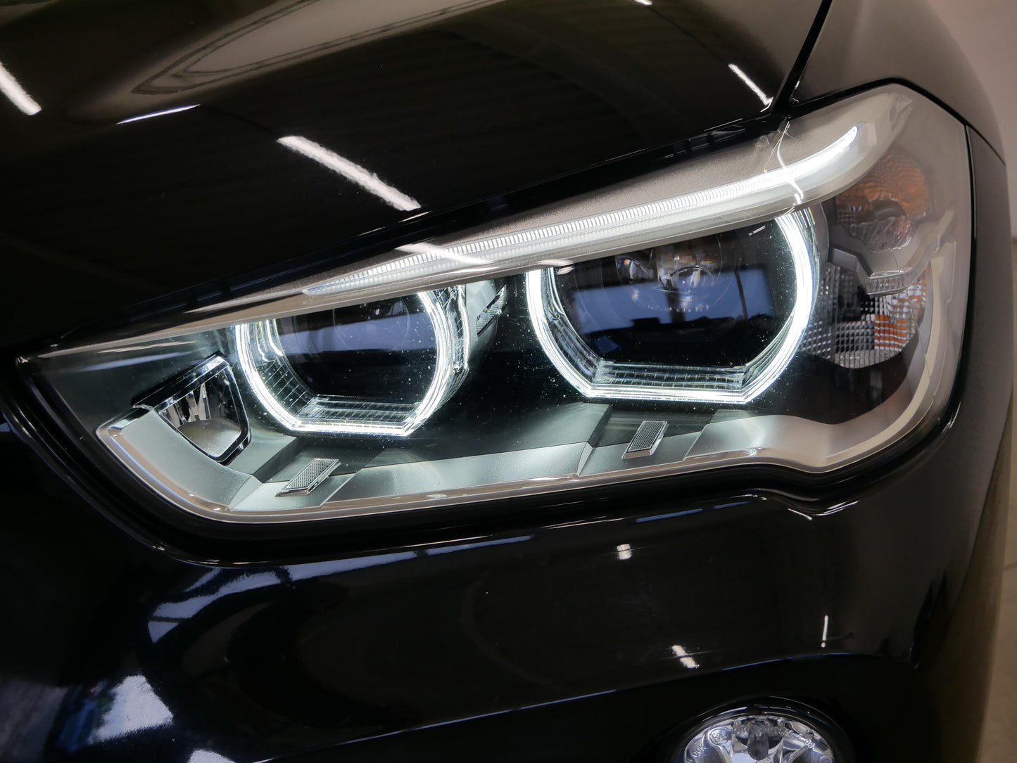 BMW X1 20i 141 kW sDrive Sport Line