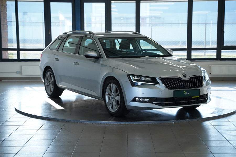 Škoda Superb 2.0 TDI 110 kW DSG Style – foto 8