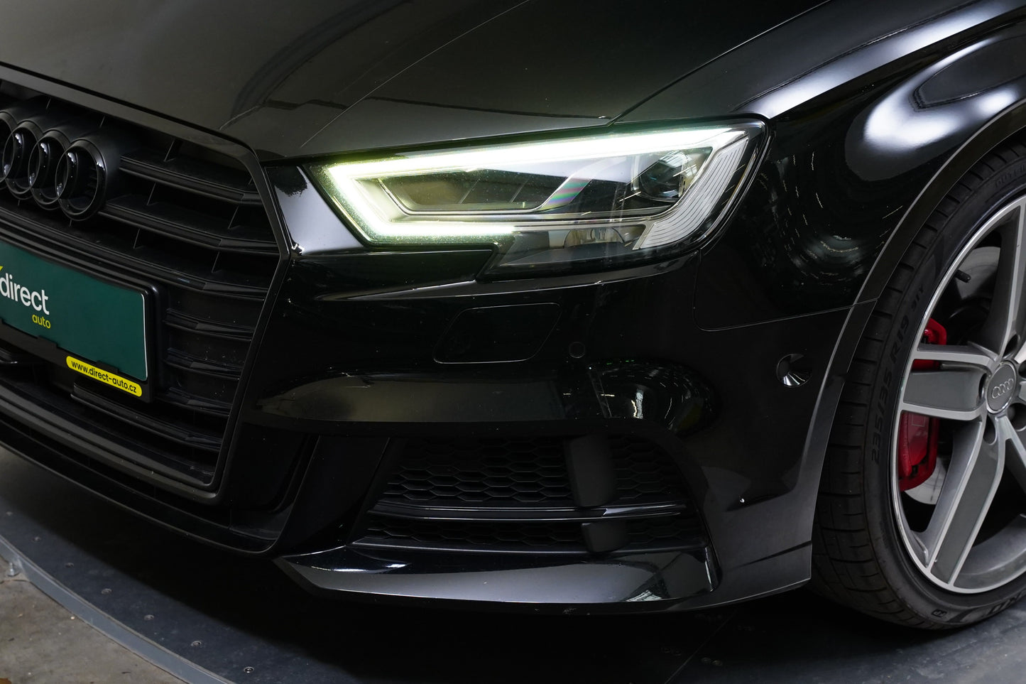 Audi S3 2.0TFSI 221 kW Quattro S-tronc