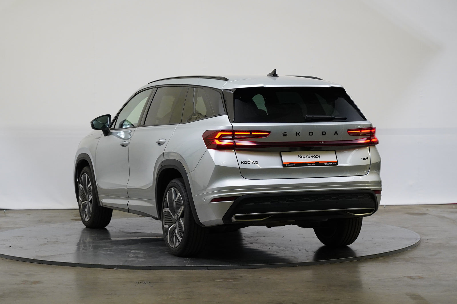 Škoda Kodiaq 2.0 TDI 142 kW 4x4 Sportline – foto 8