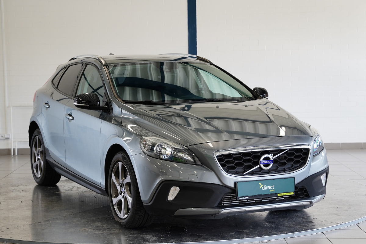 Volvo V40 2.0 D4 140 kW Cross Country – foto 8