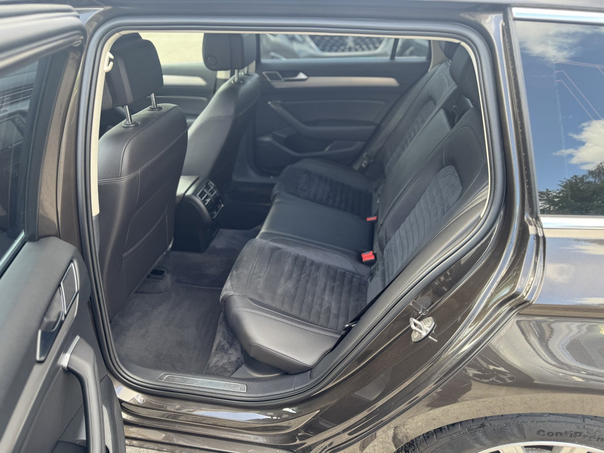 Volkswagen Passat 2.0 TDI 176kW DSG 4x4 Highline – foto 8