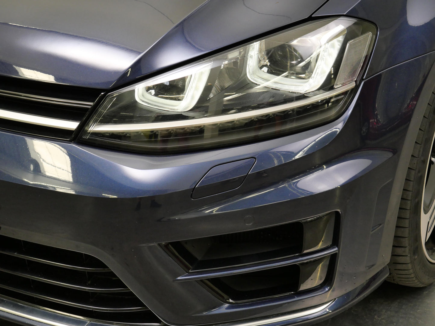 Volkswagen Golf 2.0 TSI 221 kW 4Motion "R"