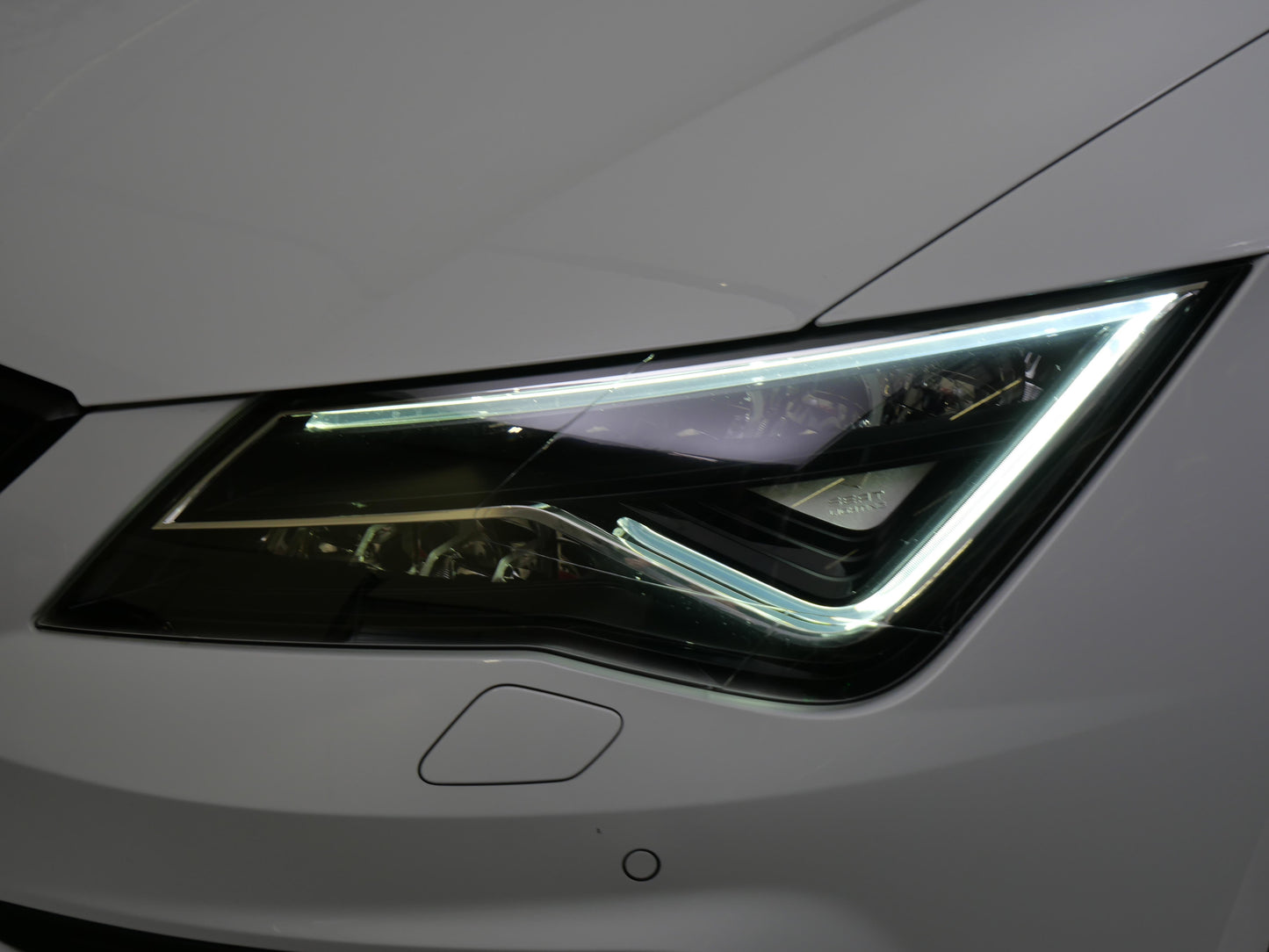 Seat Leon 1.5 TGI 96 kW FR Black Edition