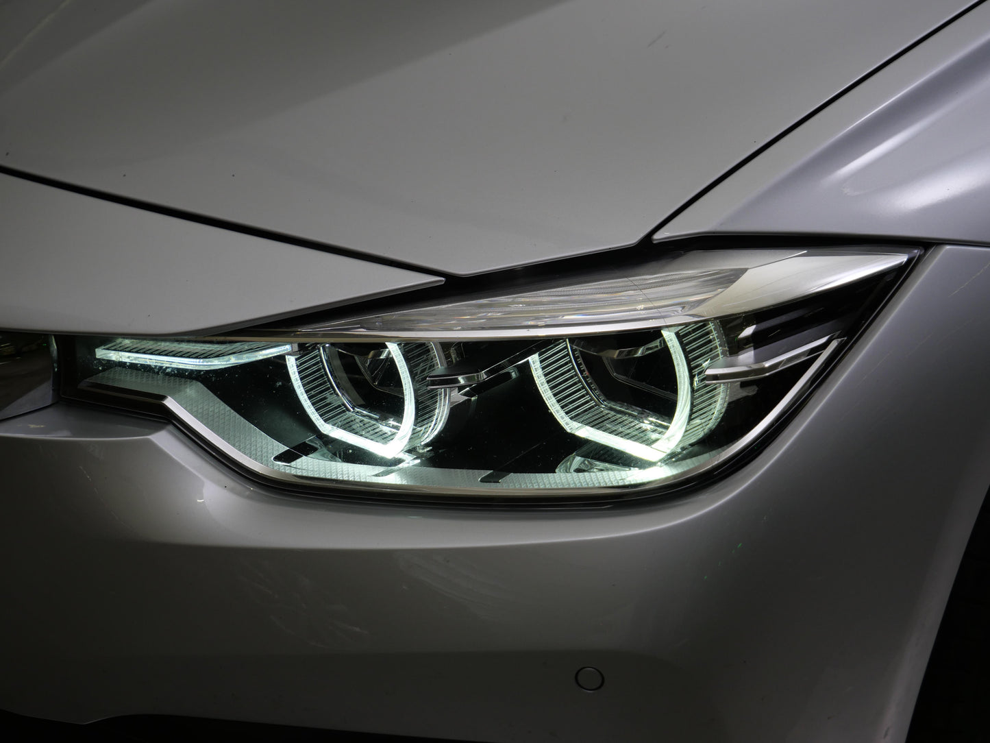 BMW 320 320d 140 kW xDrive