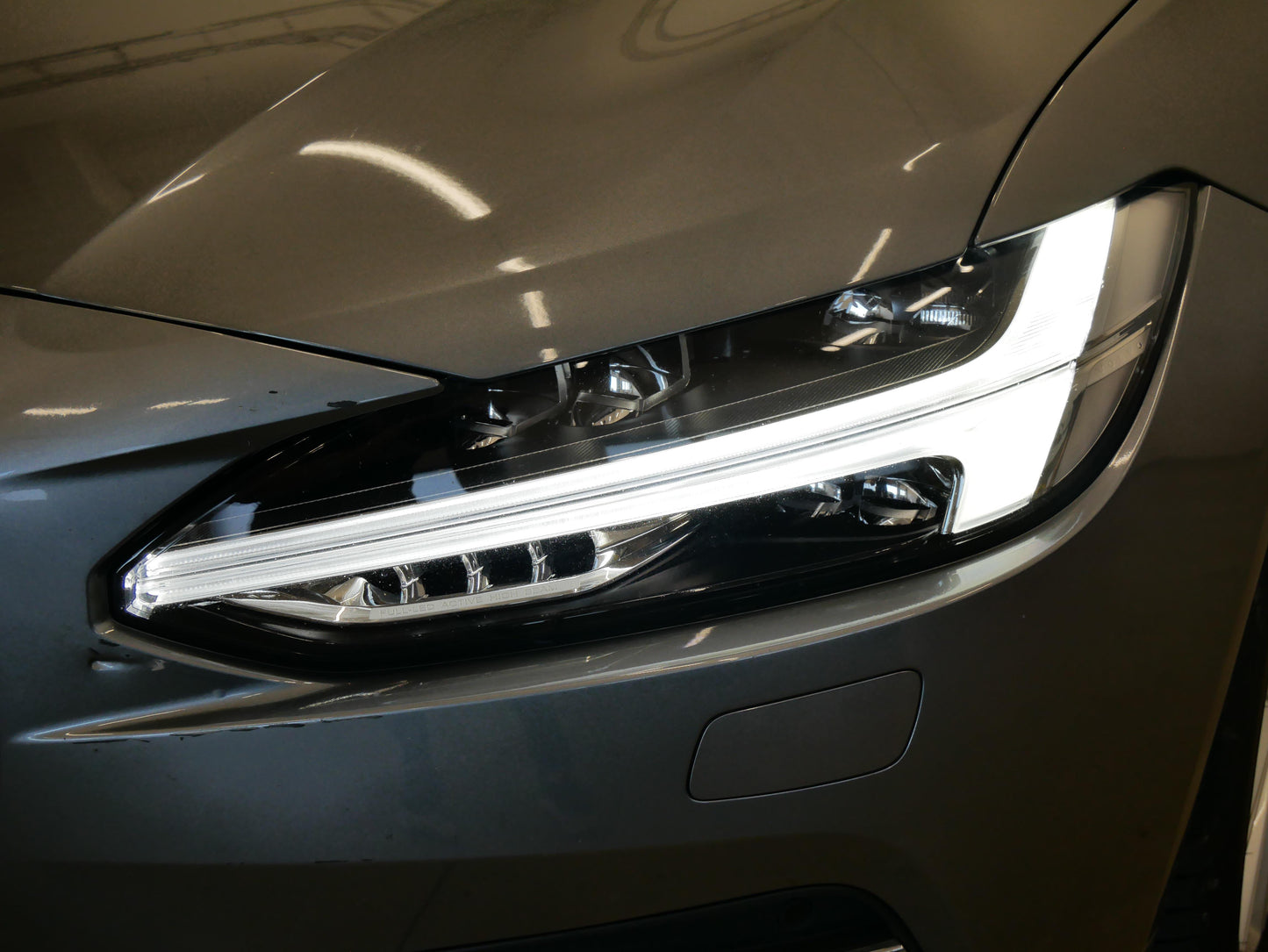 Volvo V90 D4 140 kW AWD Inscription