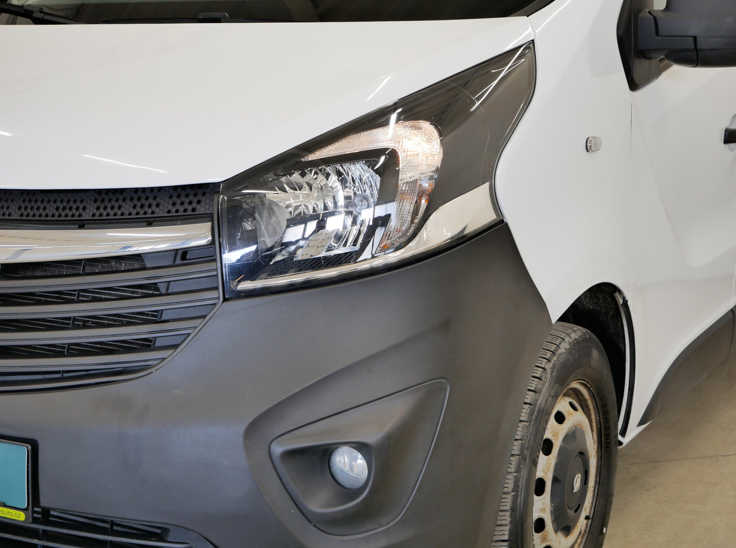 Opel Vivaro 1.6CDTi 85kW 9 míst L2H1