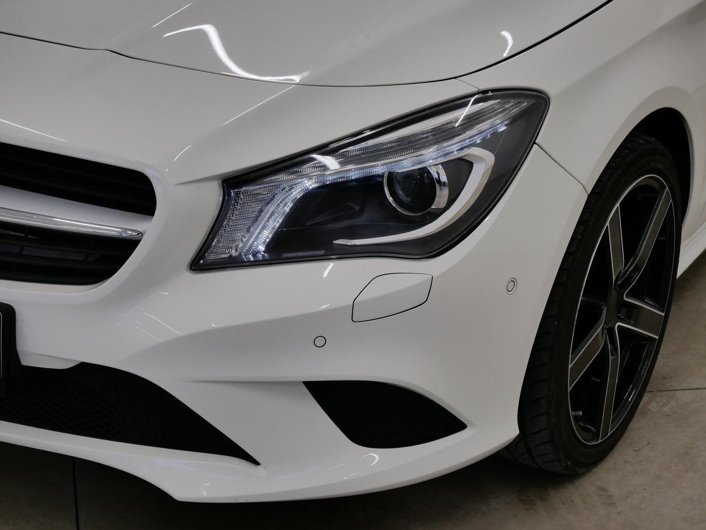 Mercedes-Benz CLA Shooting brake 180 90 kW