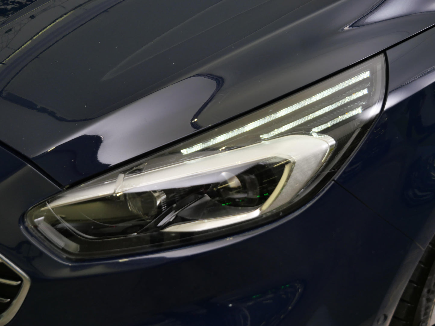 Ford S-MAX 2.0 EcoBlue 140 kW Titanium