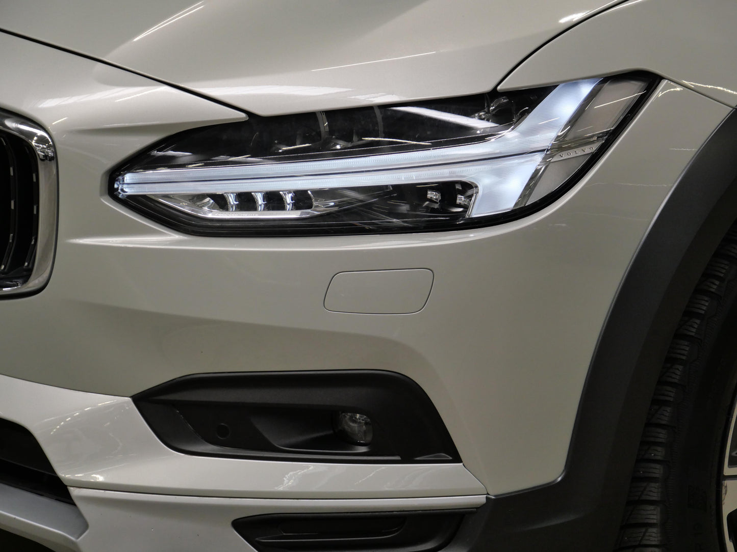 Volvo V90 2.0 B5 173 kW Cross Country