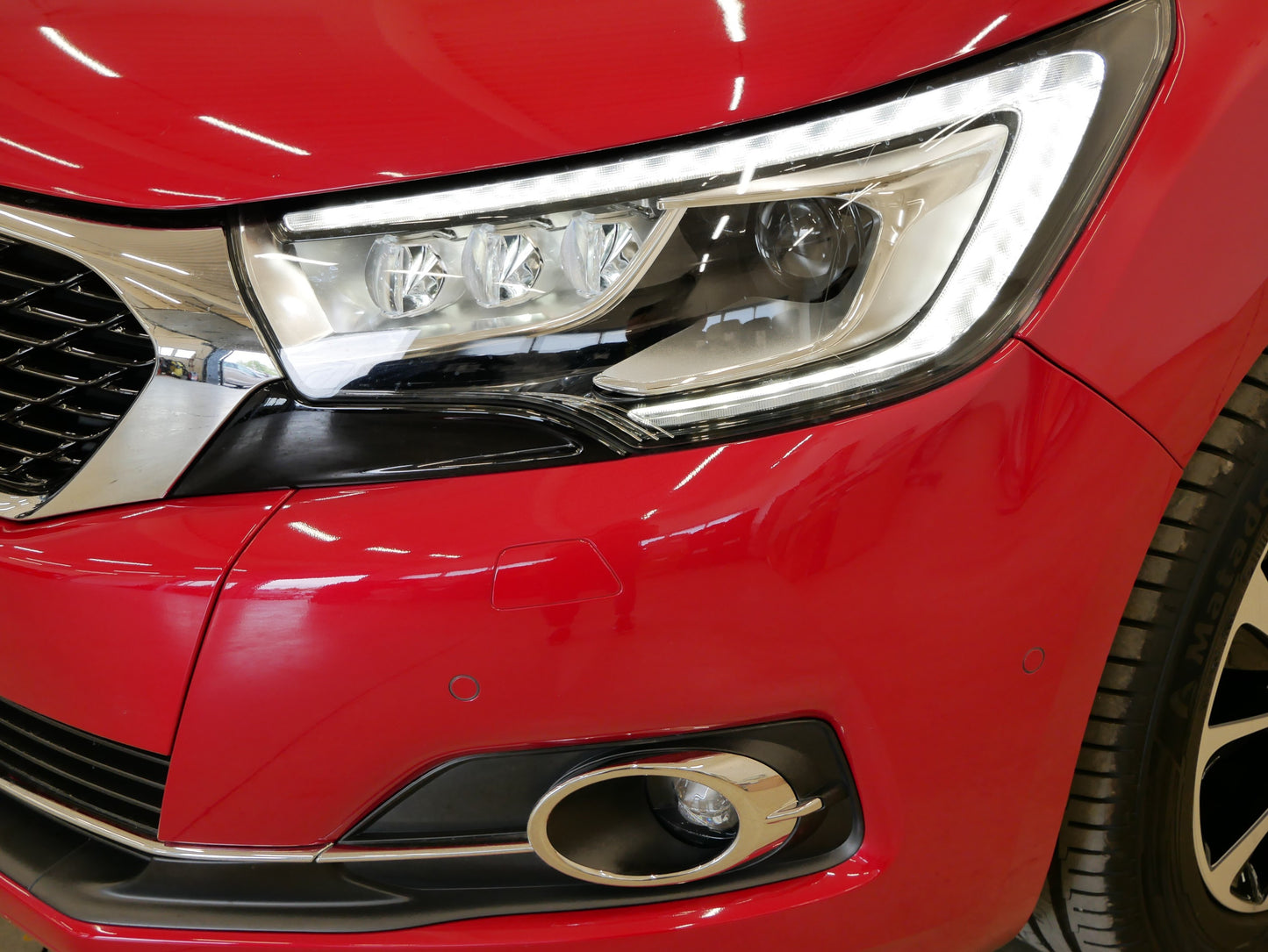 DS 4 1.6 e-HDI 88 kW Electroshot