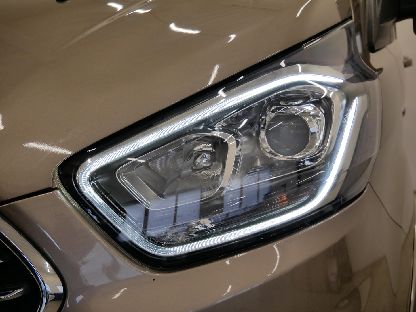 Ford Tourneo Custom 2.0 EcoBlue 125 kW Titanium L2