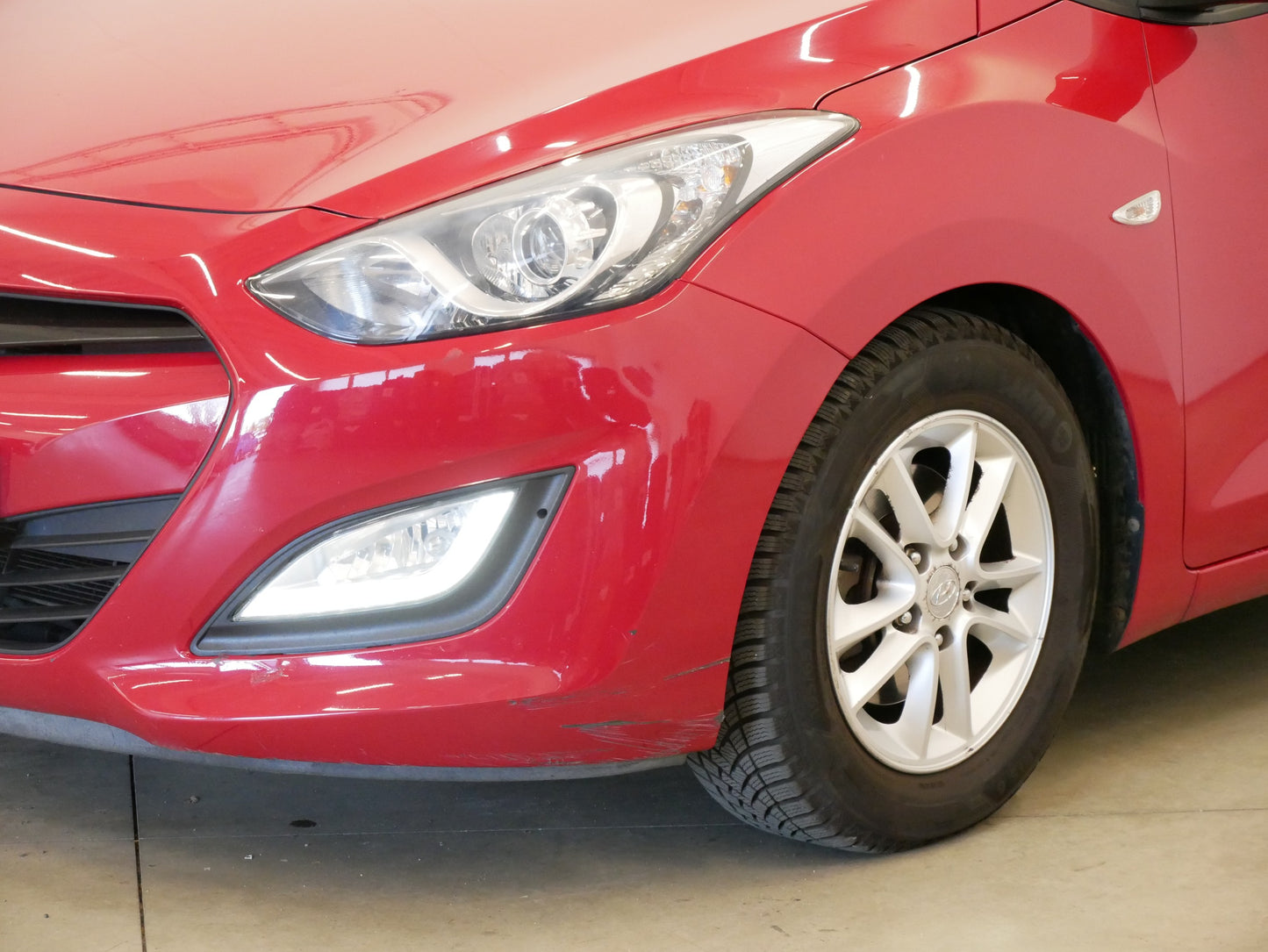 Hyundai i30 1,4 CVVT 73kW TRIKOLOR PLUS