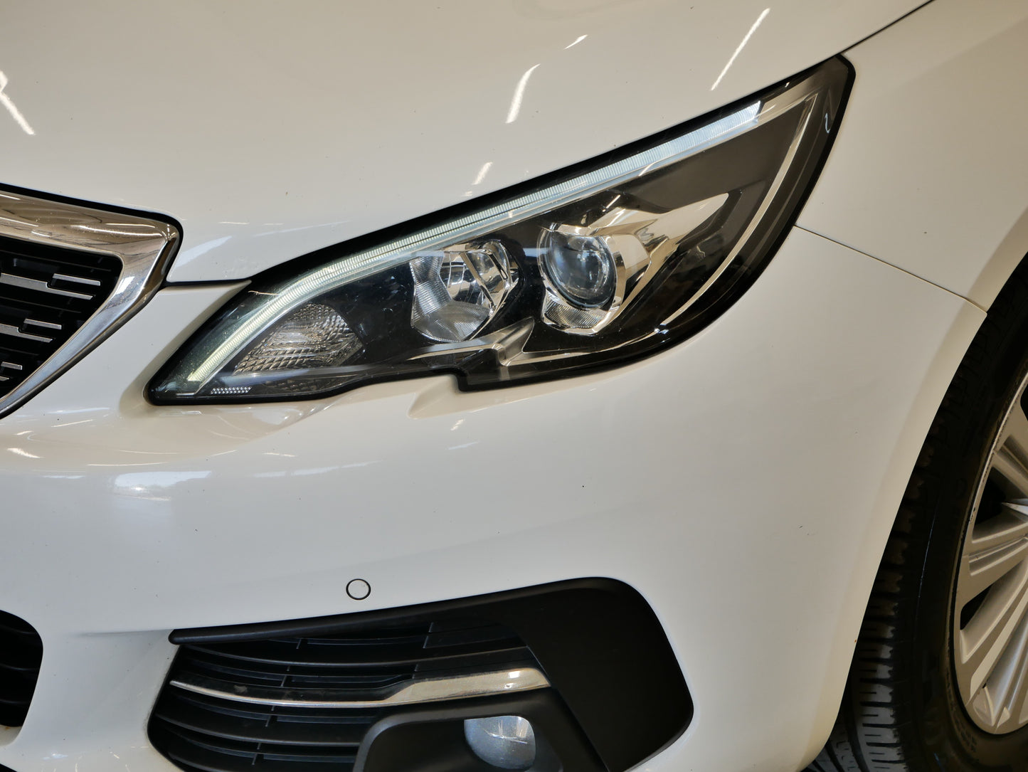 Peugeot 308 1.5BlueHDi 96kW