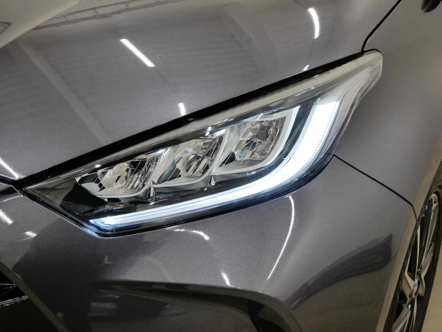 Toyota Yaris 1.5 e-CVT Comfort Tech Style