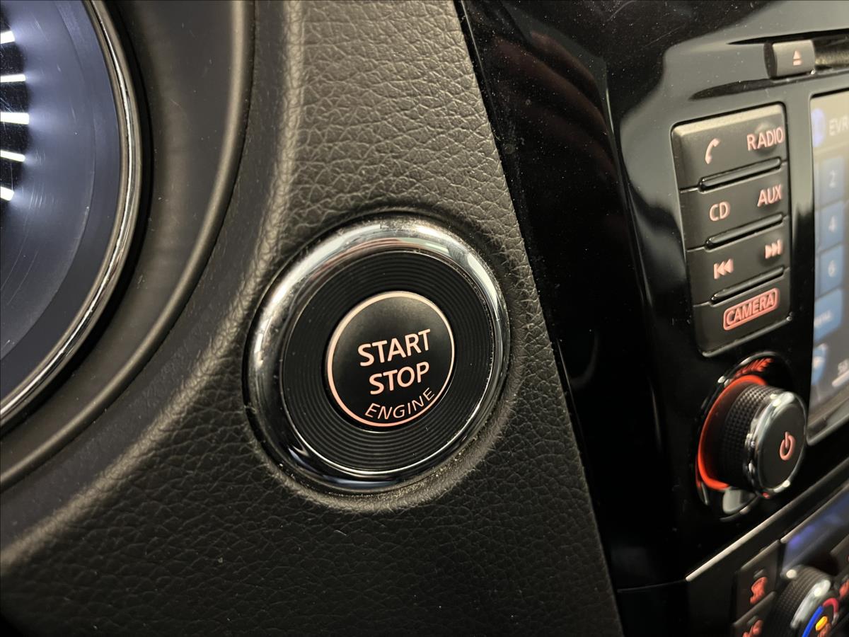 Nissan Qashqai 1.6 DIG-T Tekna