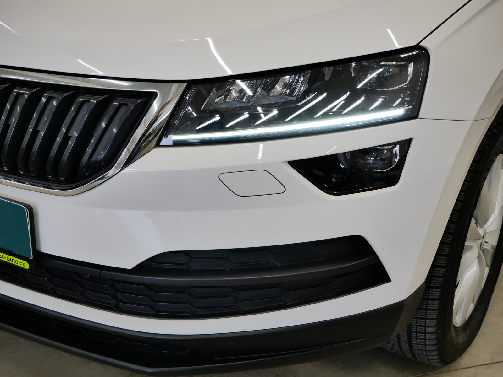 Škoda Karoq 1.6 TDI 85 kW Ambition – foto 9