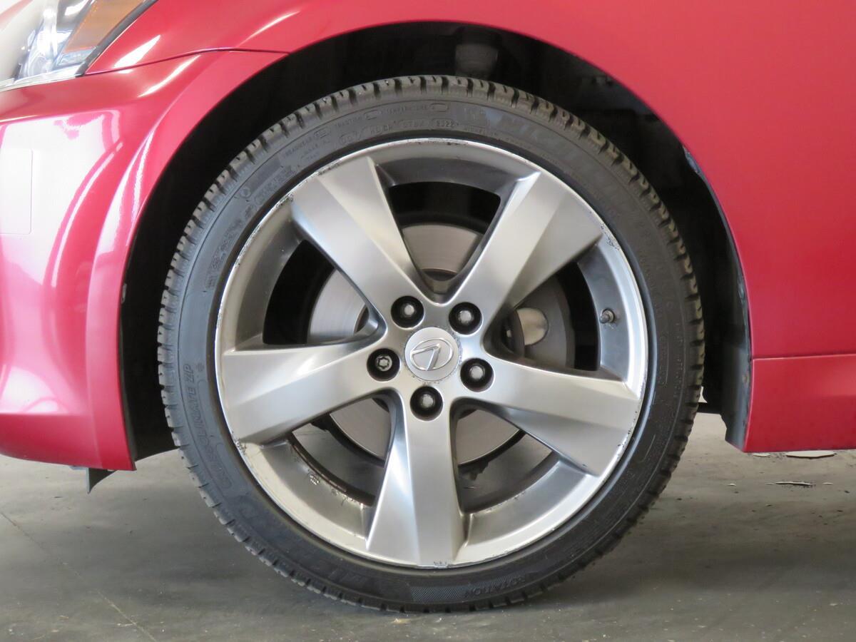 Lexus IS 2.5 V6 153 kW Luxury