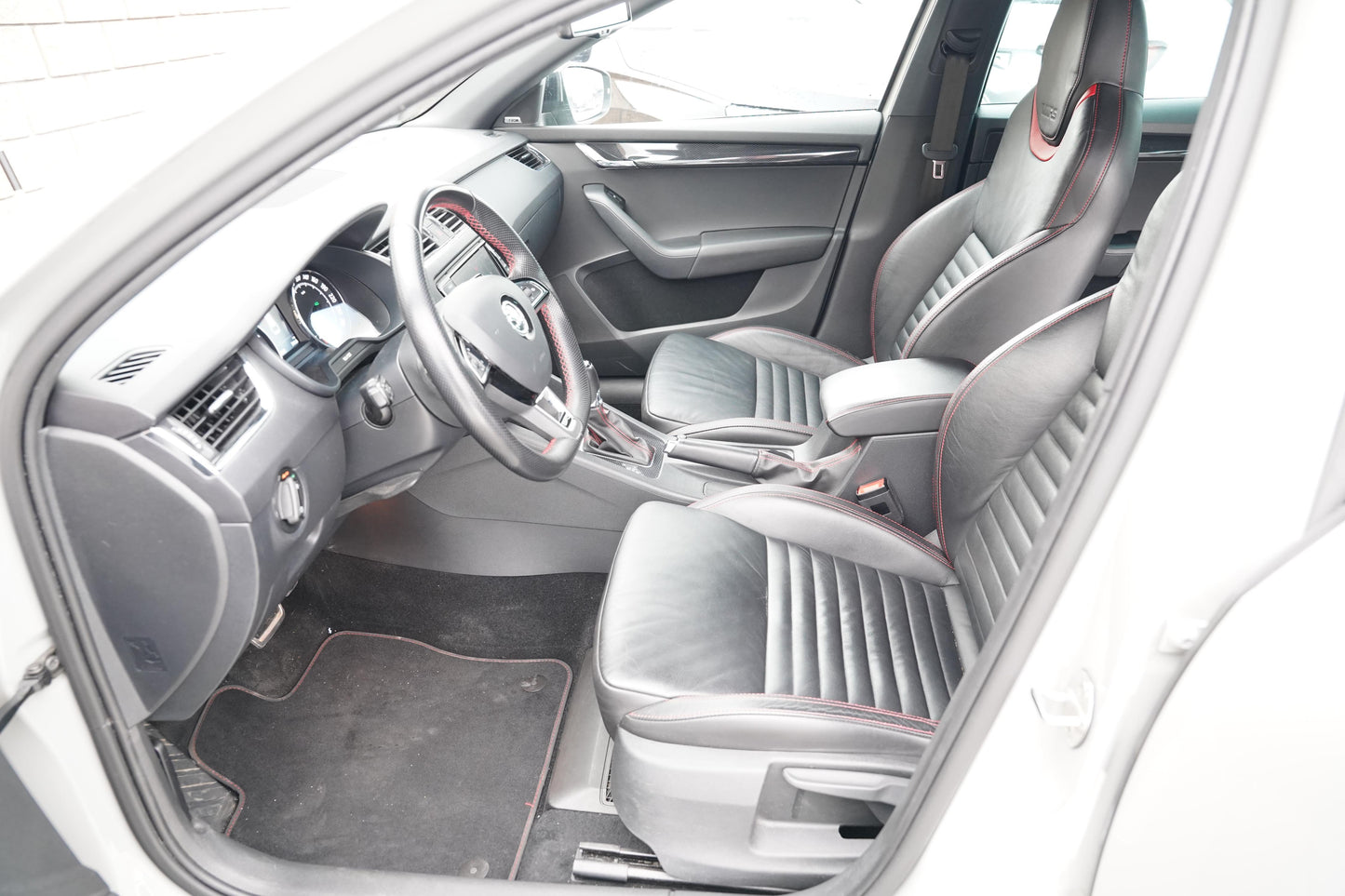 Škoda Octavia 2.0 TDI 135 kW DSG RS