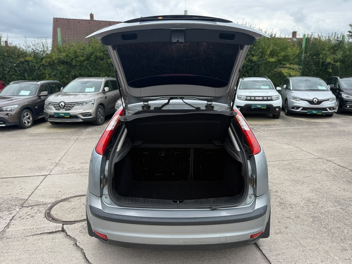 Ford Focus 1.6i 74KW