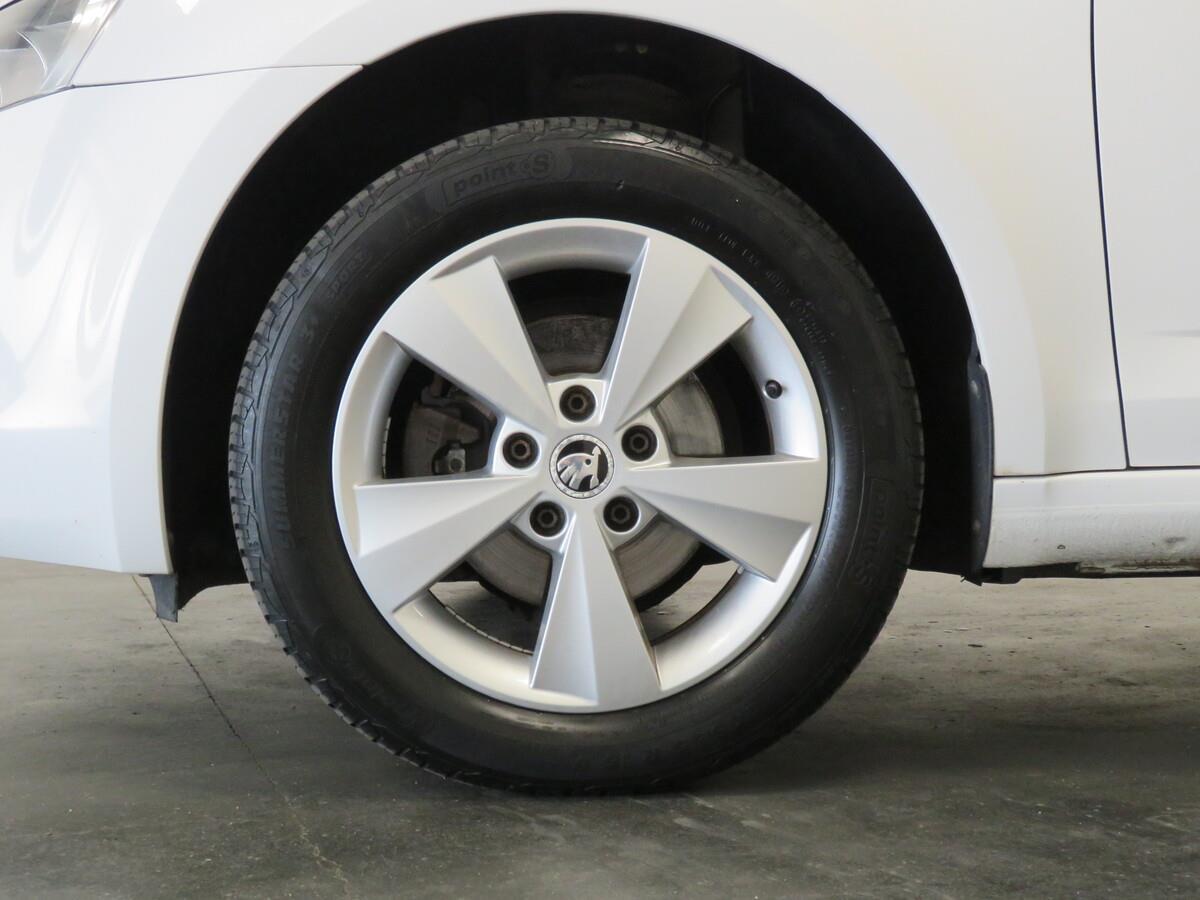 Škoda Octavia 1.6 TDI 77 kW Elegance Dynamic