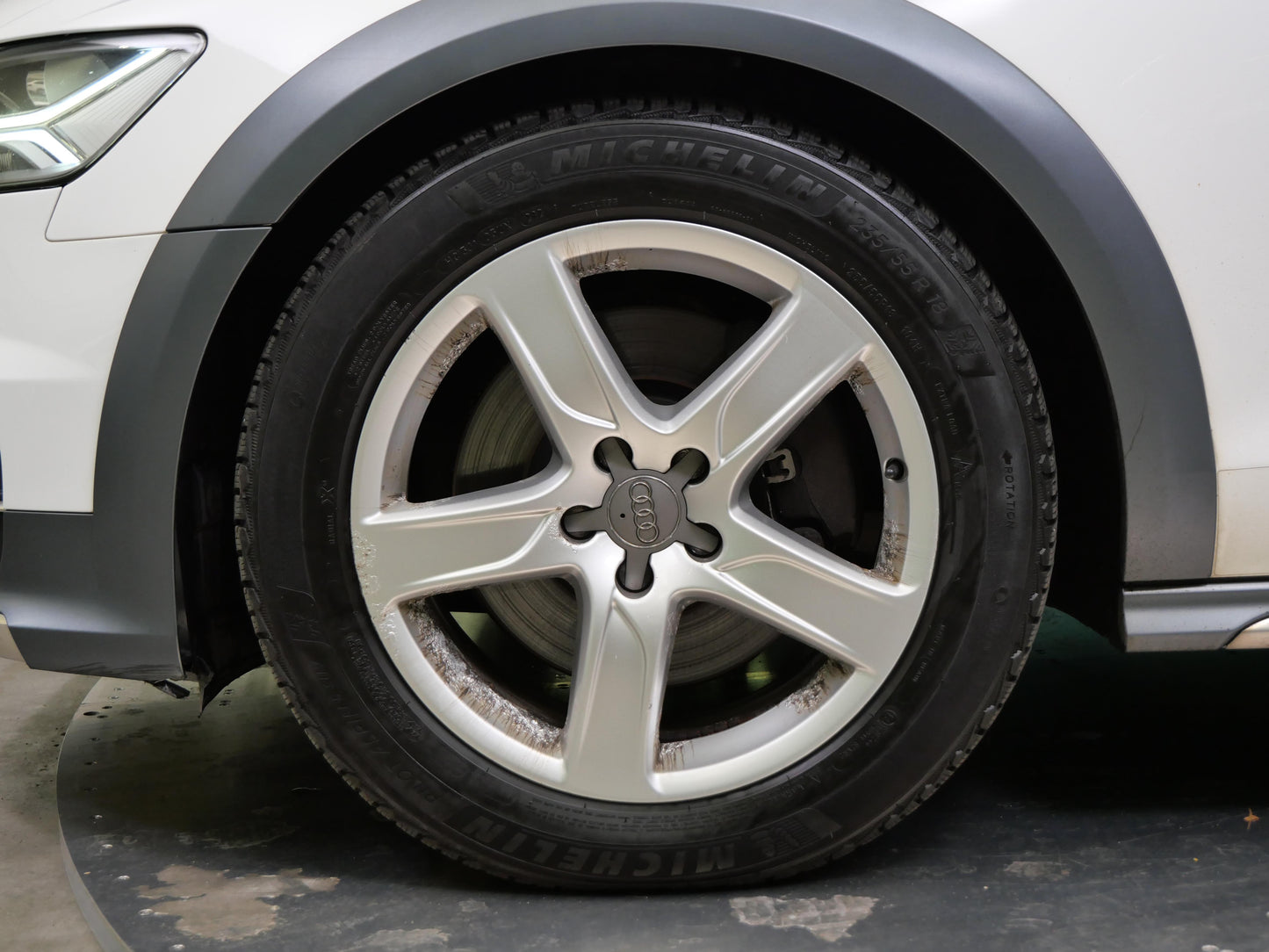 Audi A6 allroad quattro 3.0 TDI V6 200 kW Allroad