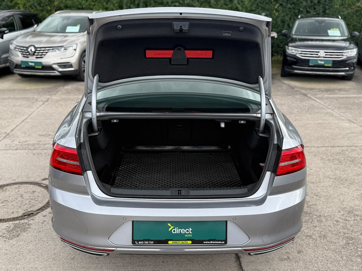 Volkswagen Passat 2.0TDI 110KW R-Line