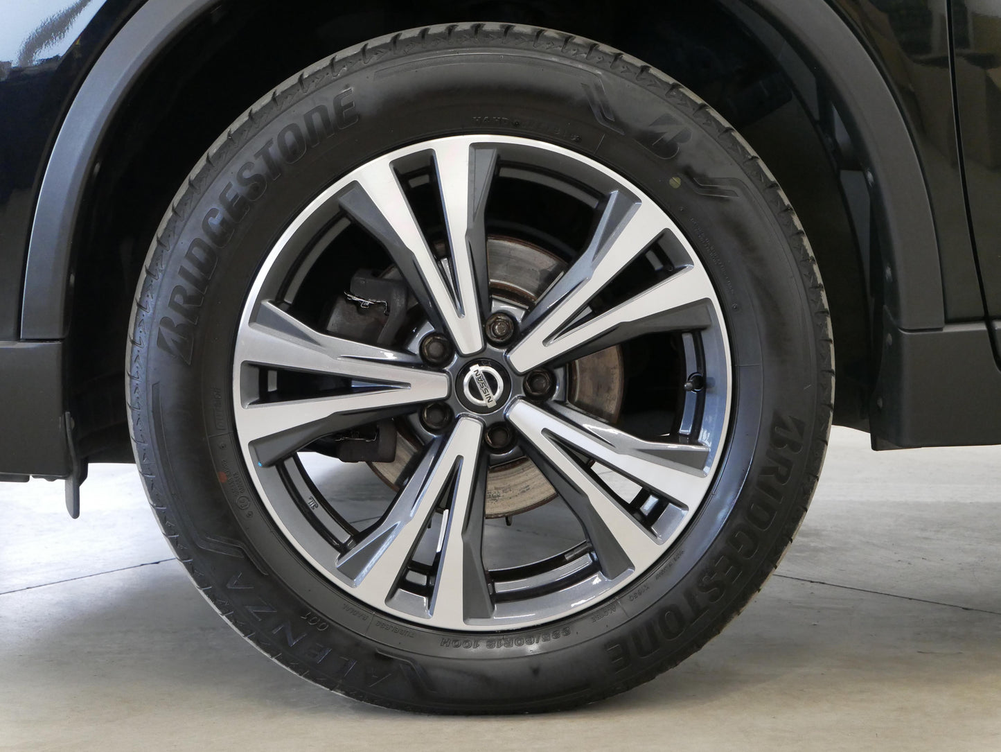 Nissan X-Trail 1.6 DIG-T 120 kW N-Connecta
