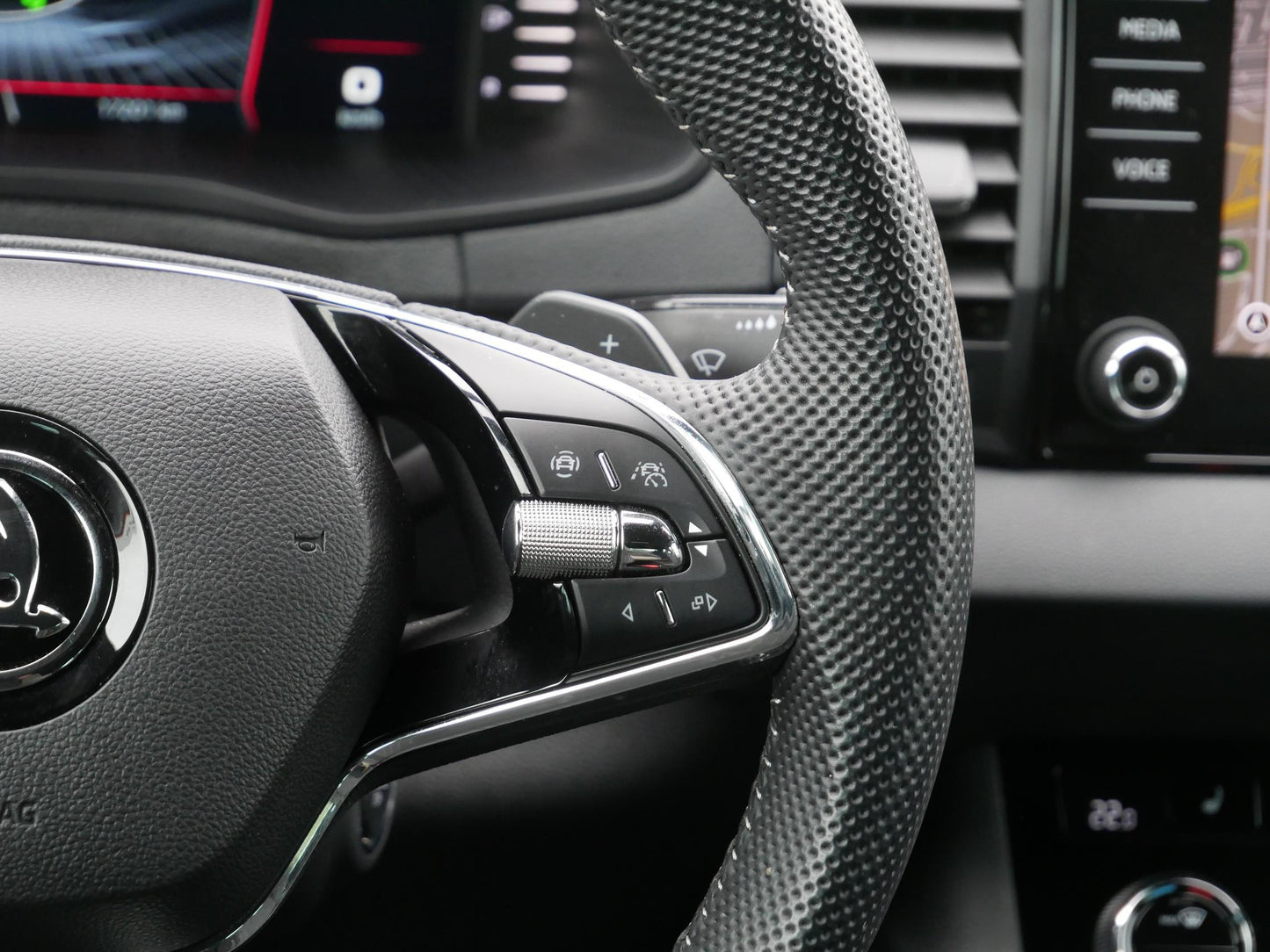 Škoda Karoq 1.5 TSI 110 kW Sportline