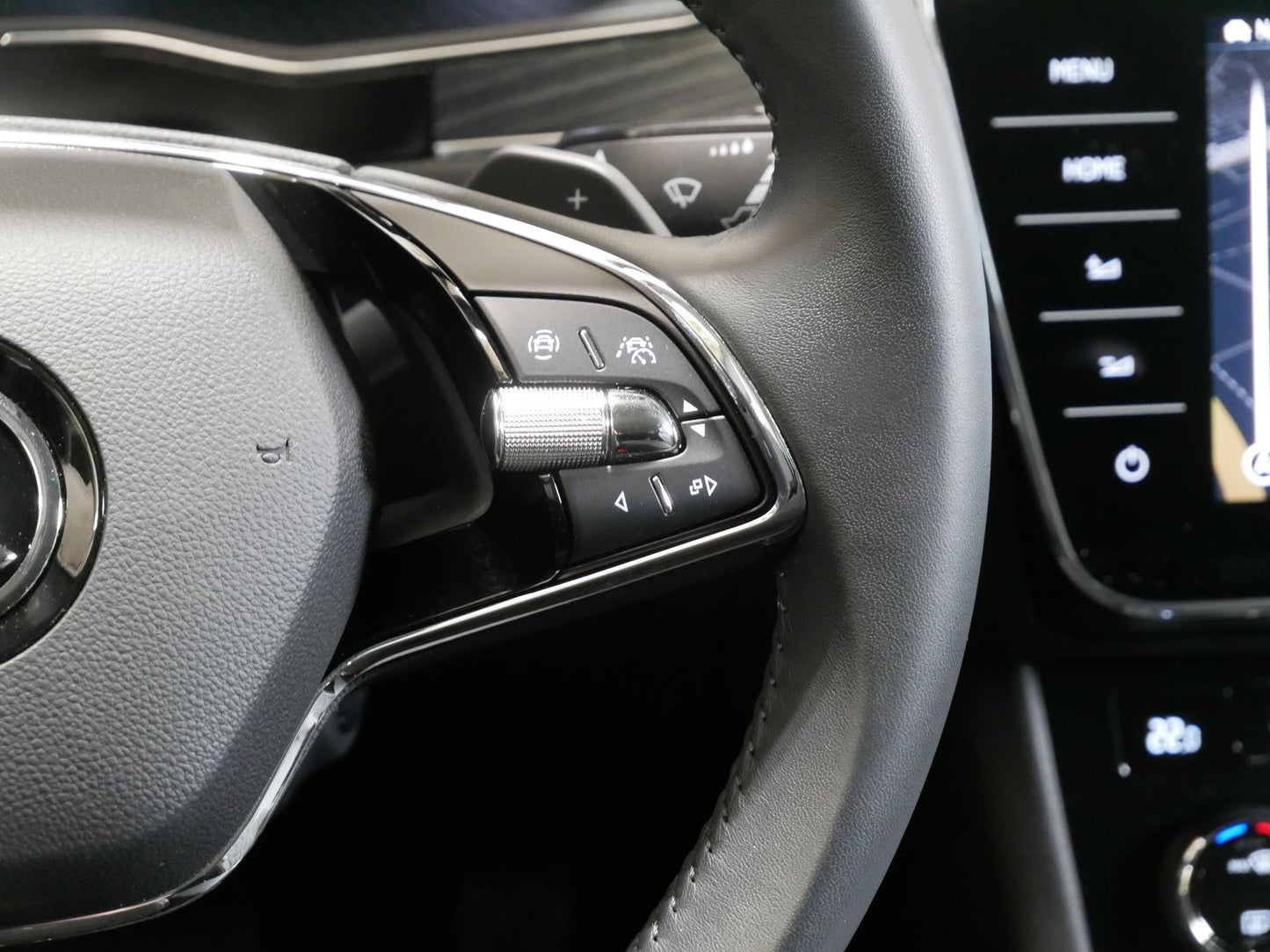 Škoda Superb 2.0 TDI 110 kW Style Plus