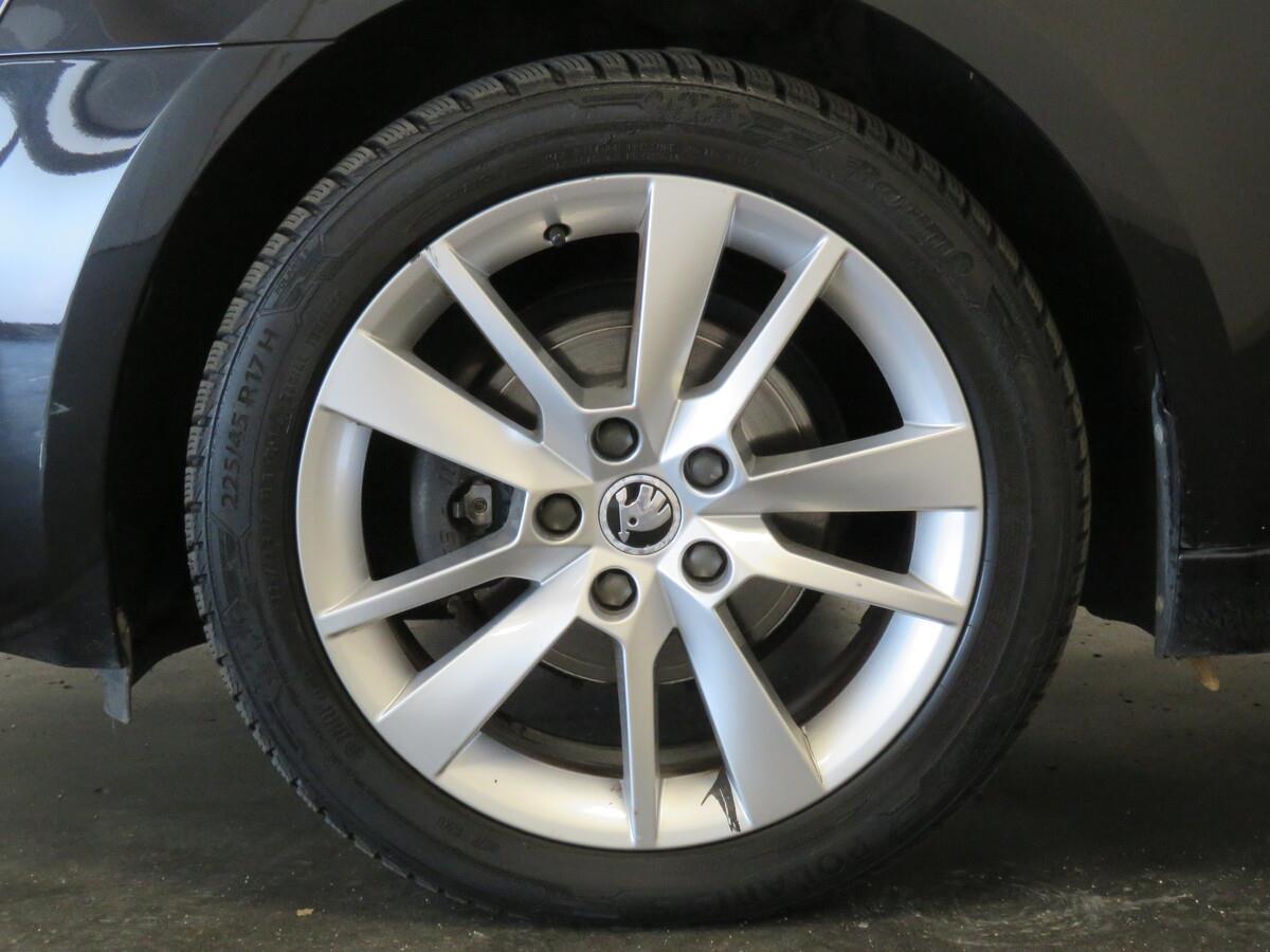 Škoda Octavia 1.6 TDI 85 kW DSG Style Plus