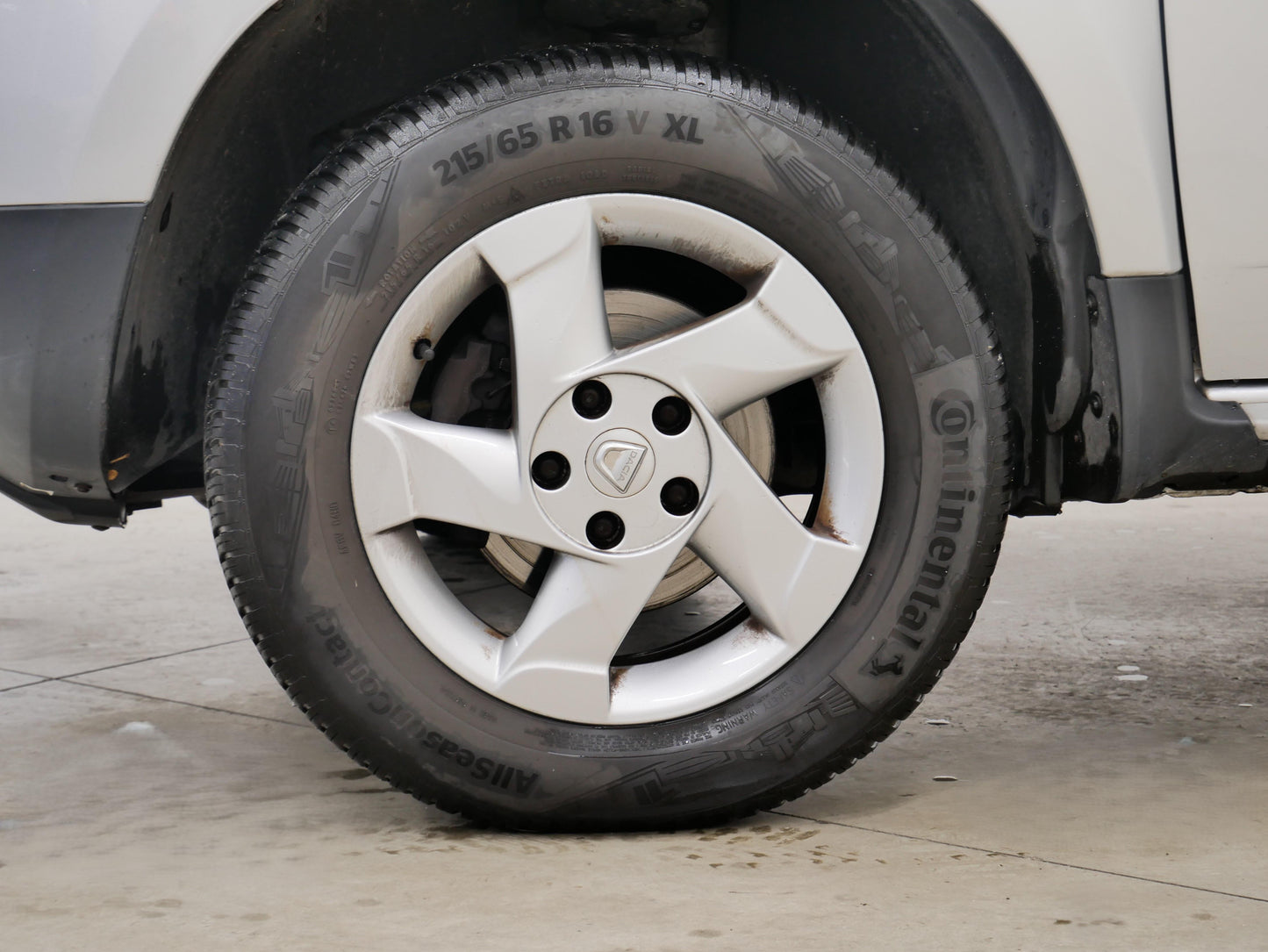 Dacia Duster 1.6i 77 kW Laureate
