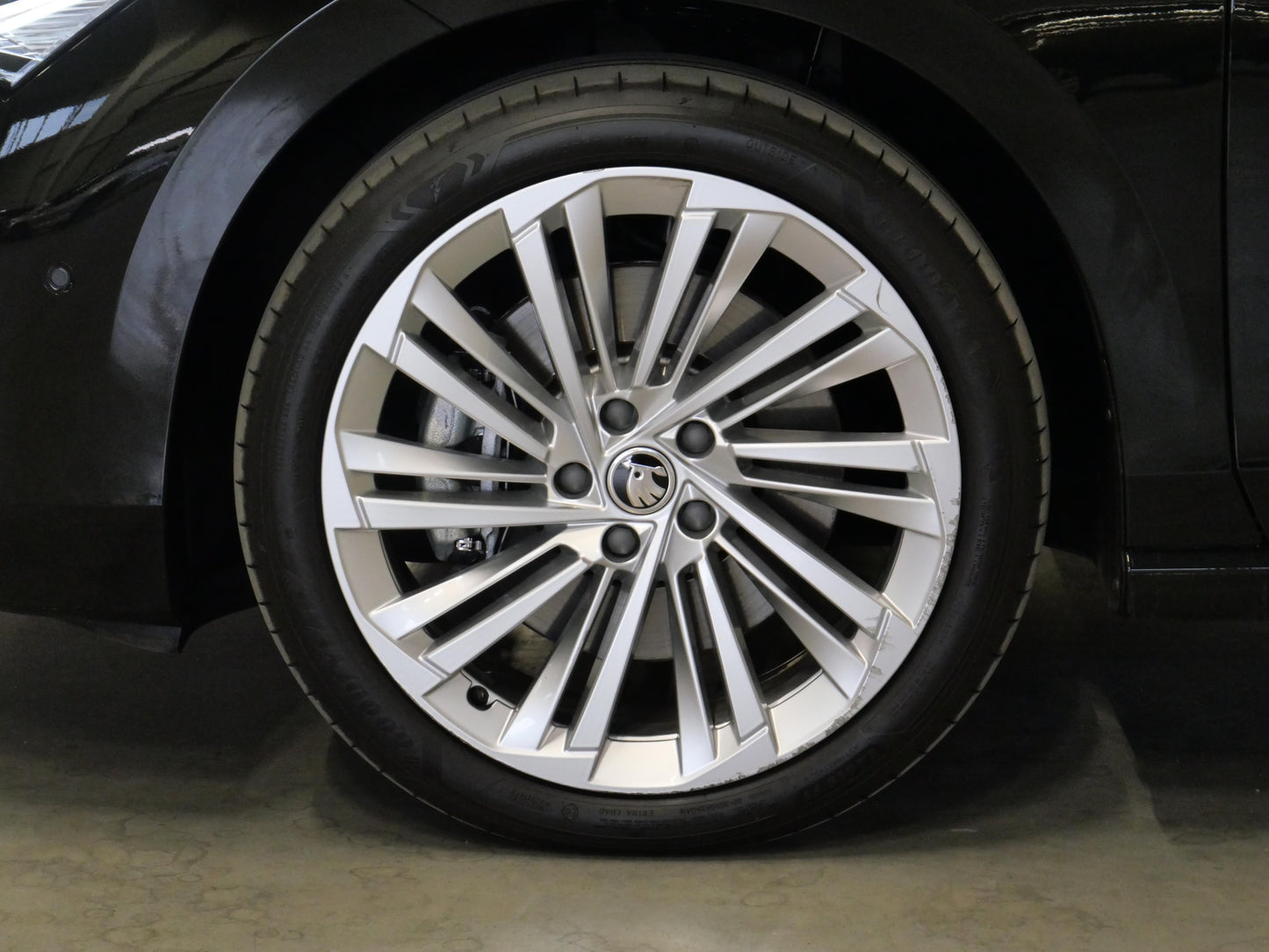 Škoda Superb 2.0 TDI 142 kW L&K