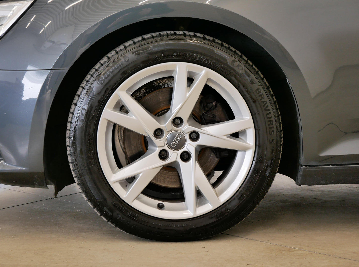 Audi A4 2.0 TDI 110 kW Sport