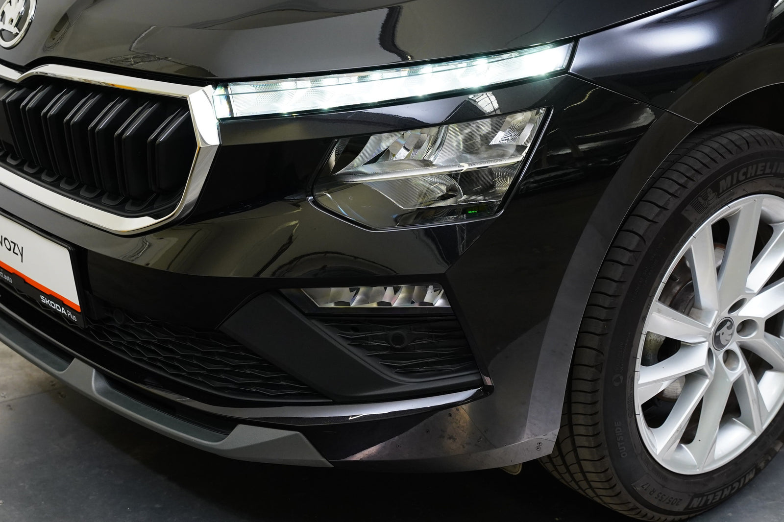 Škoda Kamiq 1.0 TSI 85kW DSG Top Selection – foto 9
