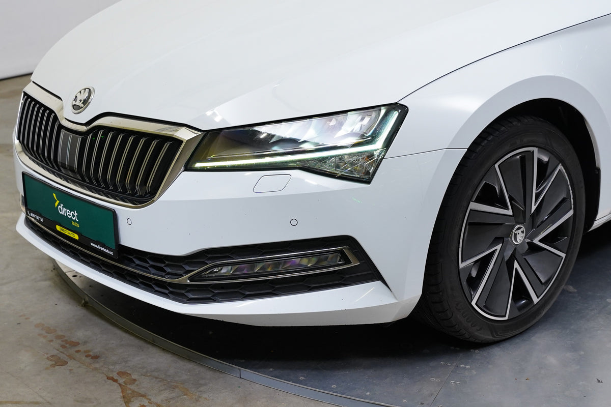 Škoda Superb 2.0 TDI 147 kW DSG 4x4 Style – foto 9