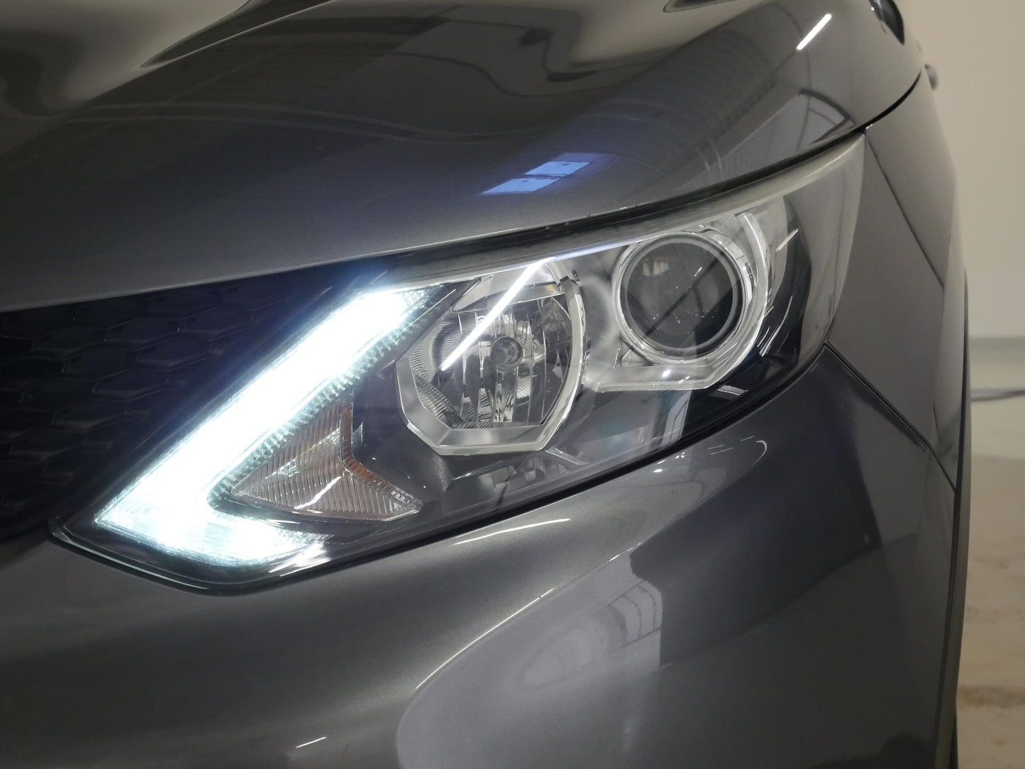 Nissan Qashqai 1.6 DIG-T 120 kW Acenta