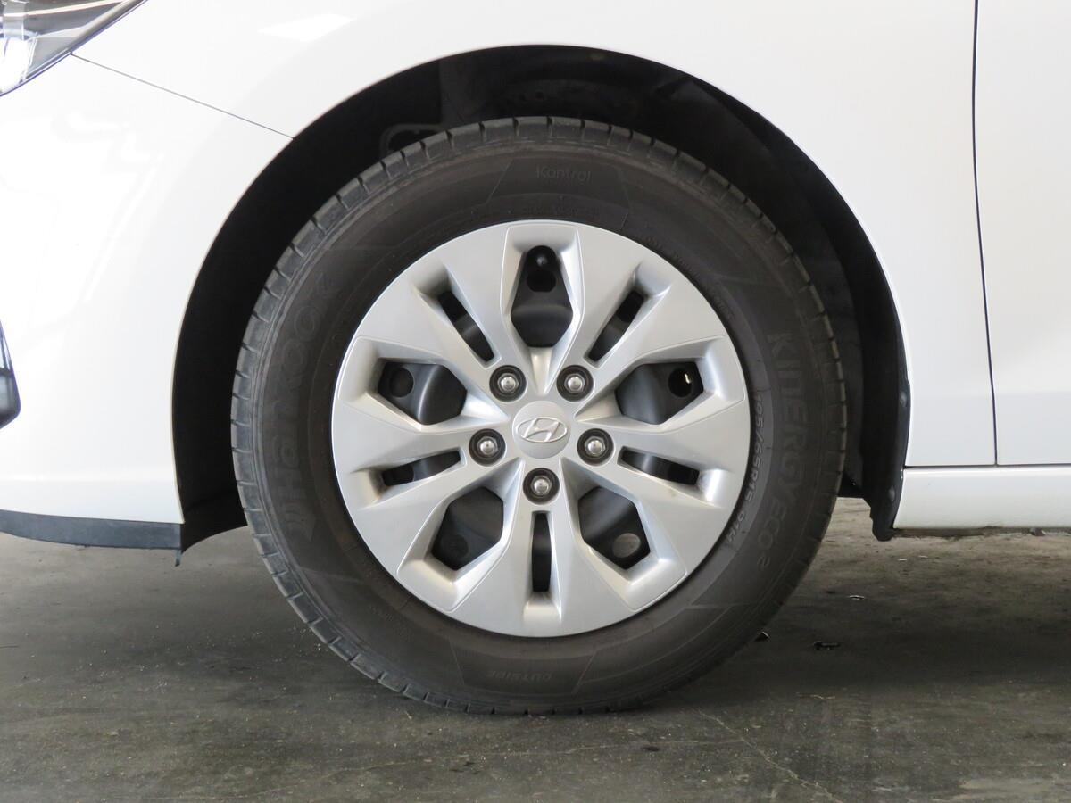Hyundai i30 1.5 CVVT 81 kW Start Plus