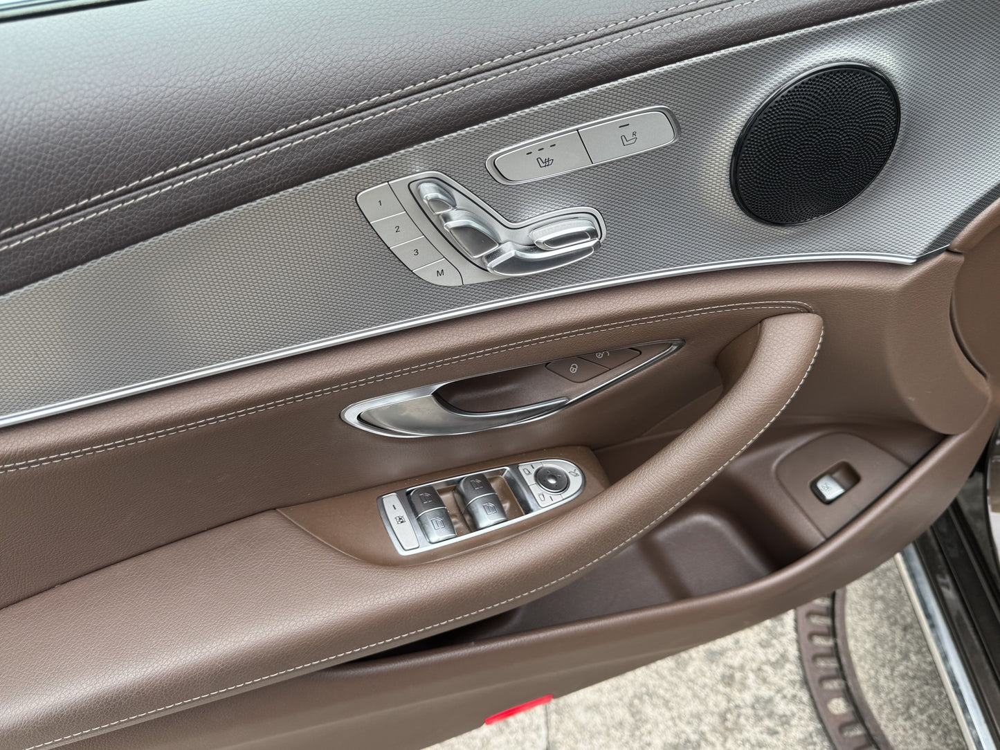 Mercedes-Benz Třídy E 2.0 CDi 143 kW