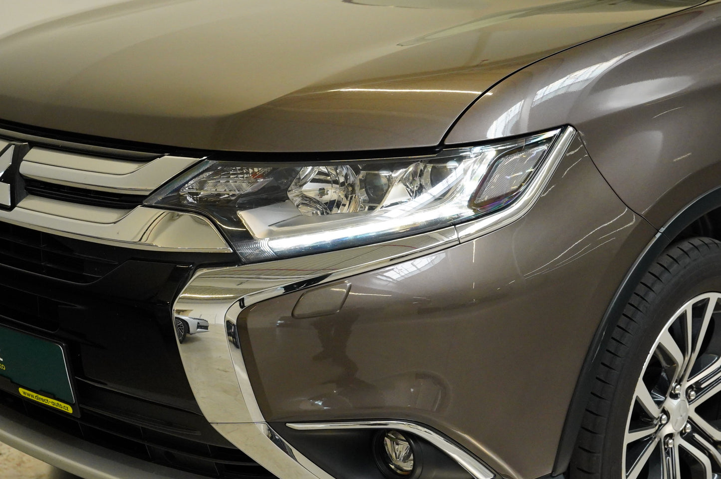 Mitsubishi Outlander 2.2 DI-D 110kW 4WD Intense+