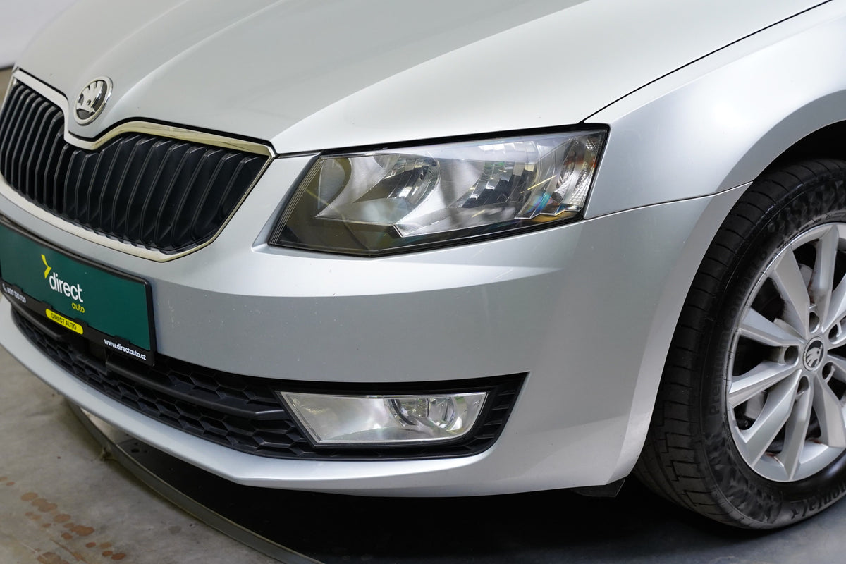 Škoda Octavia 1.6 TDI 81kW DSG Ambition Plus – foto 9