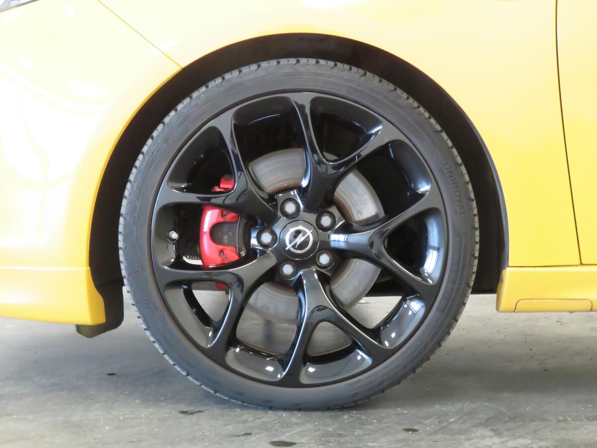 Opel Adam 1,4i 110kW S