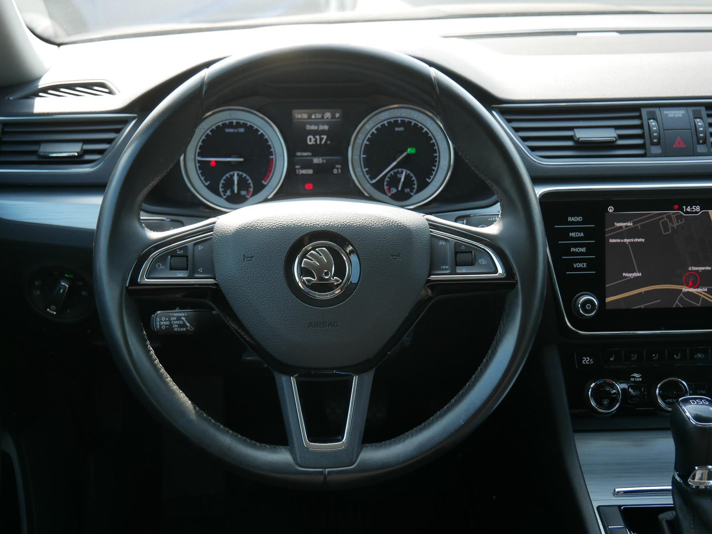 Škoda Superb 2.0 TDI 110 kW Ambition Plus